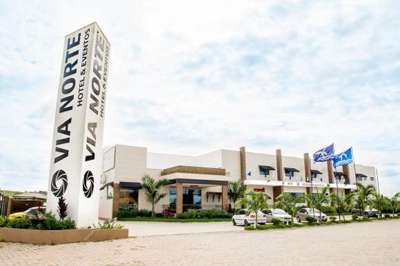 Via Norte Hotel & Eventos Macae Exterior photo